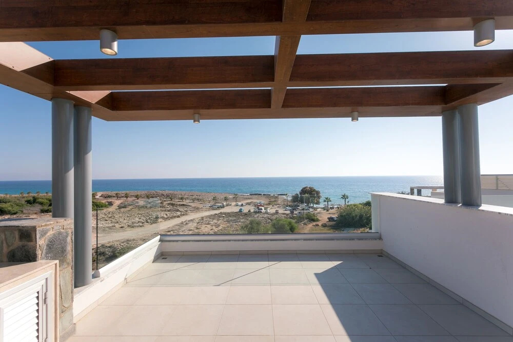 Айя-Напа: Sea Pearl Beachfront Villas