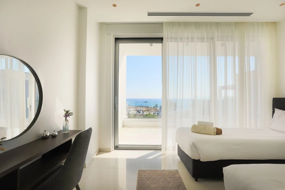 Айя-Напа: Sea Pearl Beachfront Villas