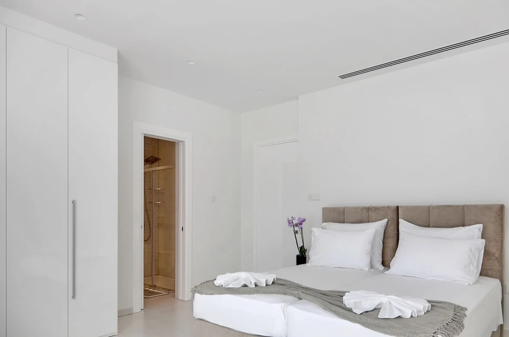 Айя-Напа: Sea Pearl Beachfront Villas