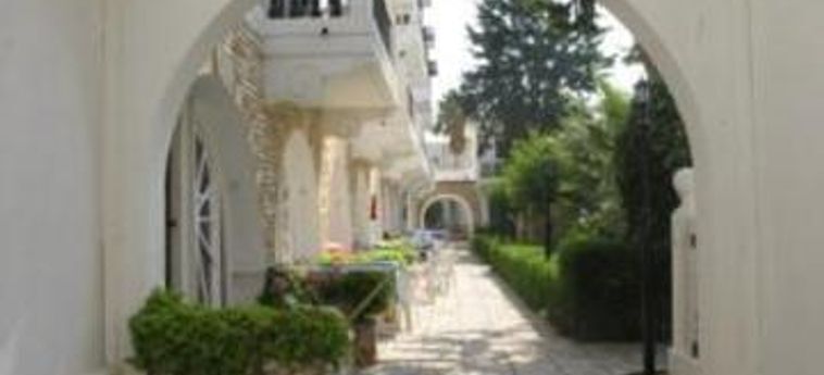 Ларнака: Lysinthea Hotel Apts