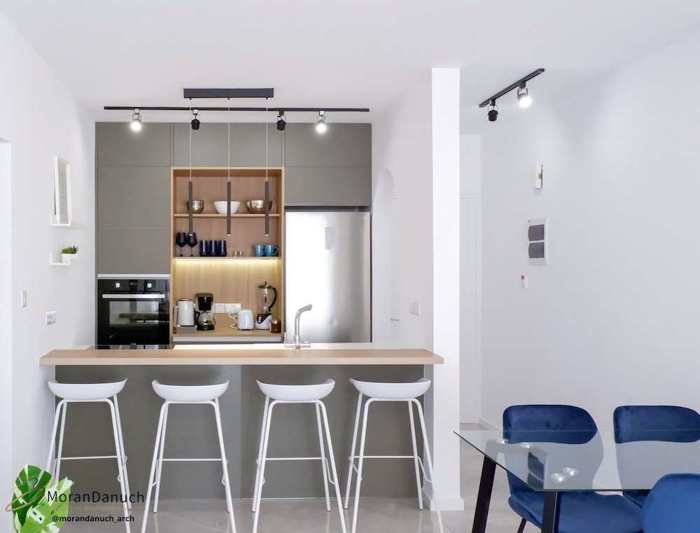 Пафос: Procy 103 Sea View Apartment Ideal for Long or Short Stays