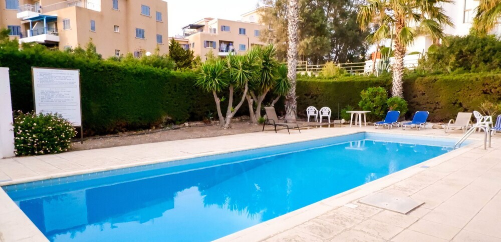 Пафос: Procy 103 Sea View Apartment Ideal for Long or Short Stays
