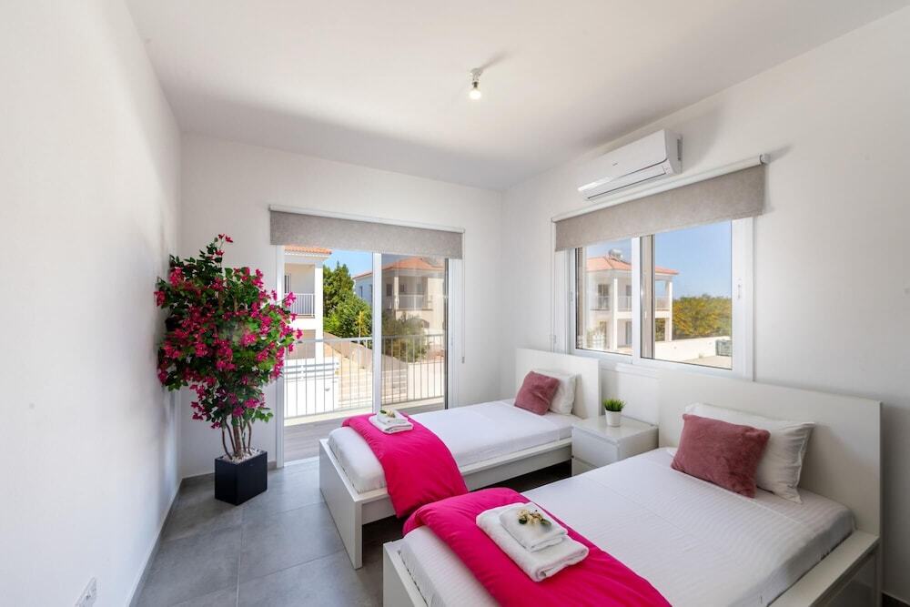 Сотира: Napa Bay View Villa 2