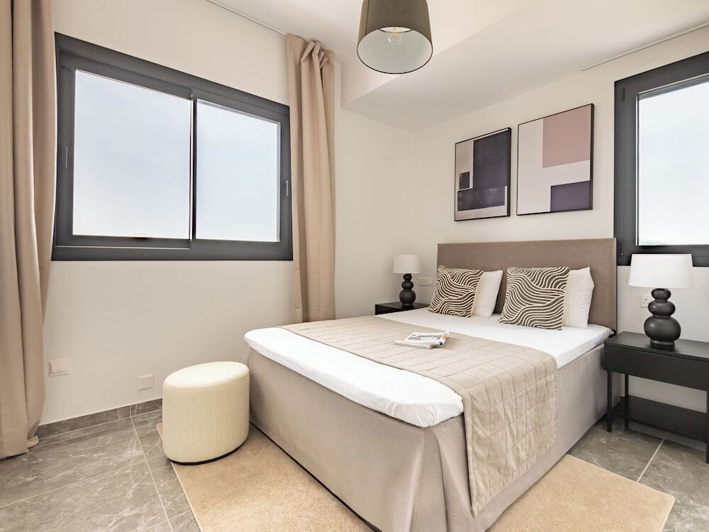 Лимассол: Sanders Evolution 2 Lovely 2 Bedroom Apartment With Balcony