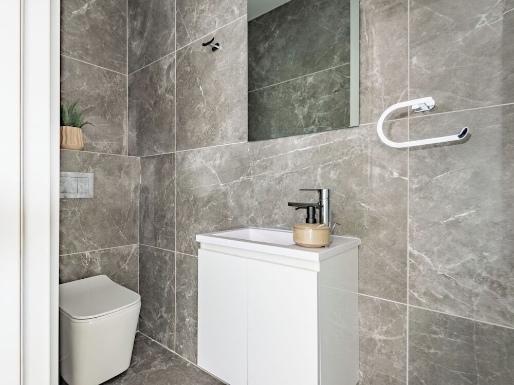 Лимассол: Sanders Evolution 2 - 2 Bedroom Apartment With Private Rooftop and Jacuzzi