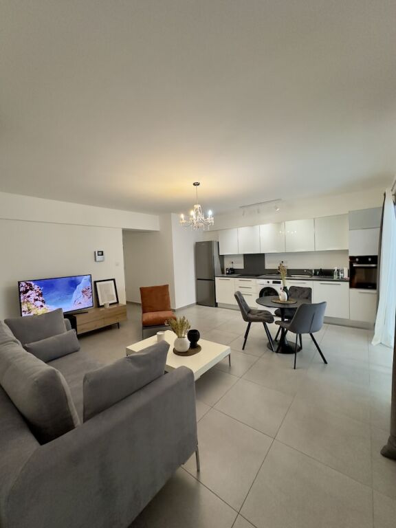Агиа-Варвара: Welcome to Our Luxurious 1-bedroom Private Residence With a Special Patio