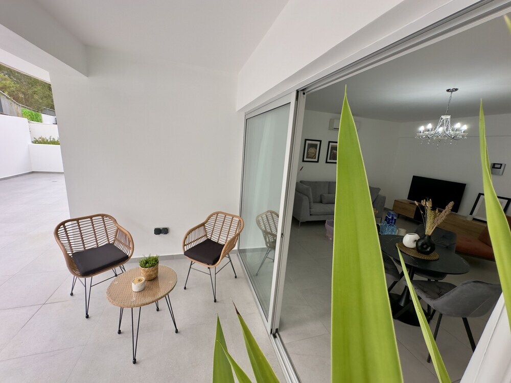 Агиа-Варвара: Welcome to Our Luxurious 1-bedroom Private Residence With a Special Patio