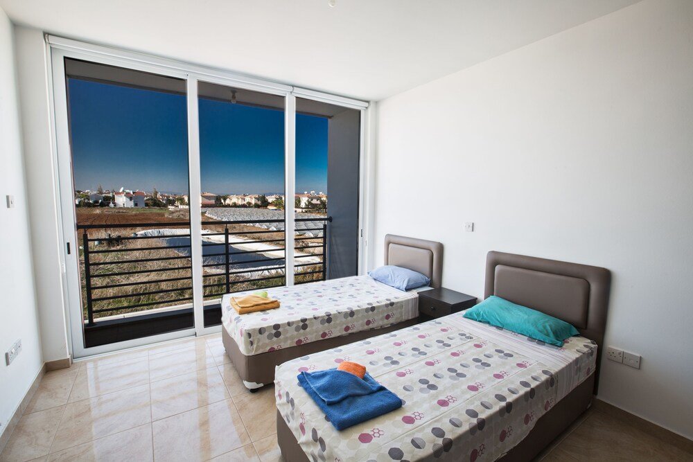 Паралимни: Protaras Pearl Villa Pe16