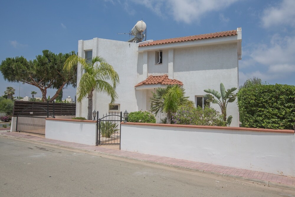 Протарас: Protaras Holiday Villa Ma14