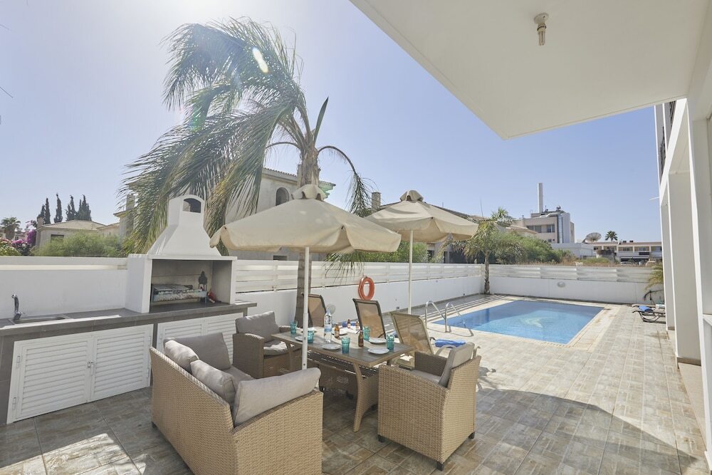 Паралимни: Protaras Pearl Villa Pe17