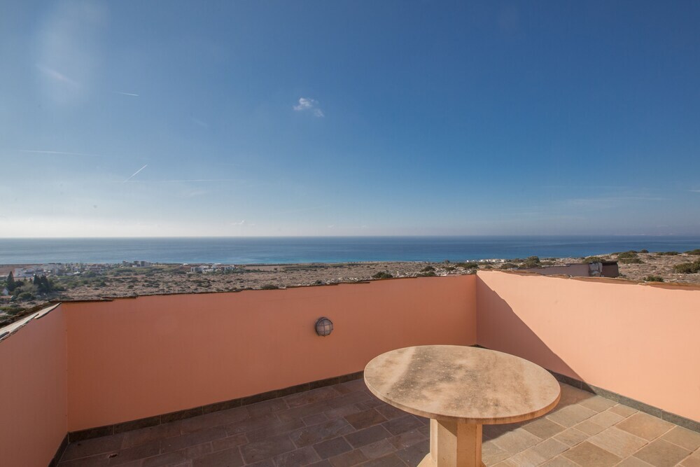 Айя-Напа: Ayia Napa Holiday Villa Ot7 - Custom Build Villa With Amazing sea Views