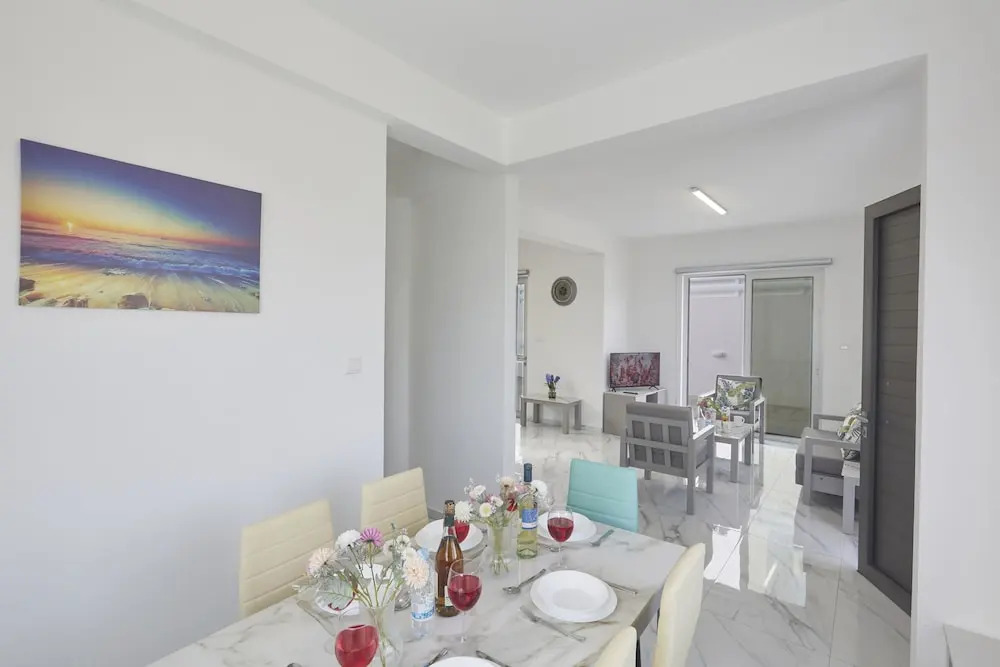 Паралимни: Protaras Holiday Villa