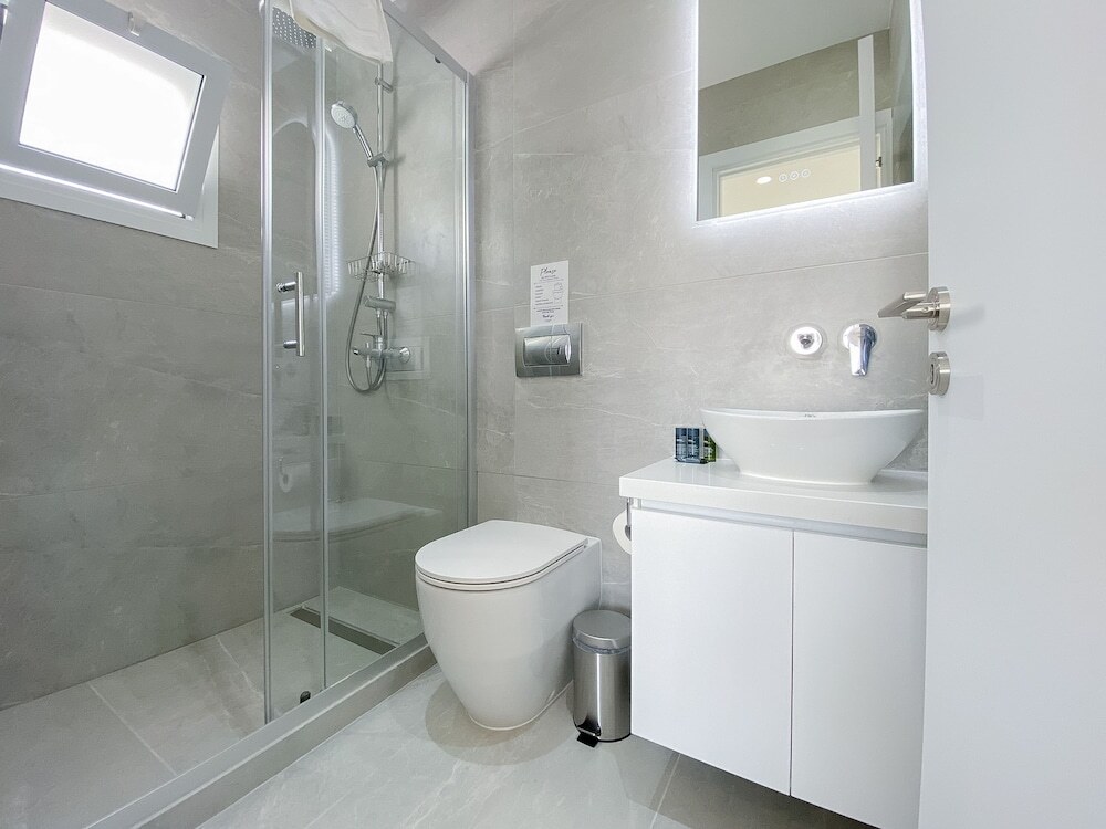 Phaedrus Living Seaview Luxury Flat Limnaria 134 — фото 5