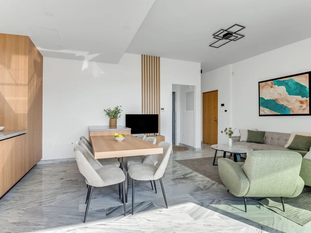 Пафос: Sanders Olive - Cute 1-bdr Apt With Shared Pool