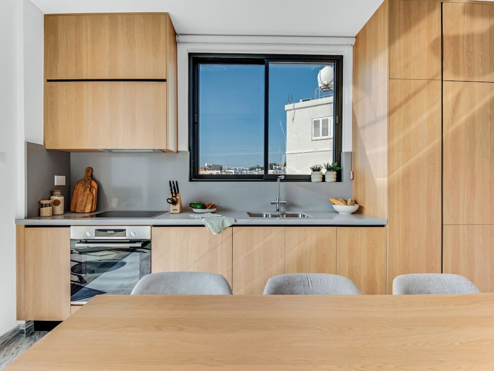 Пафос: Sanders Olive - Cute 1-bdr Apt With Shared Pool