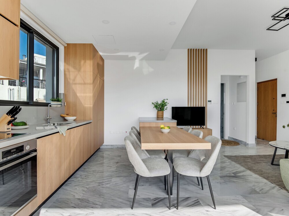 Пафос: Sanders Olive - Cute 1-bdr Apt With Shared Pool
