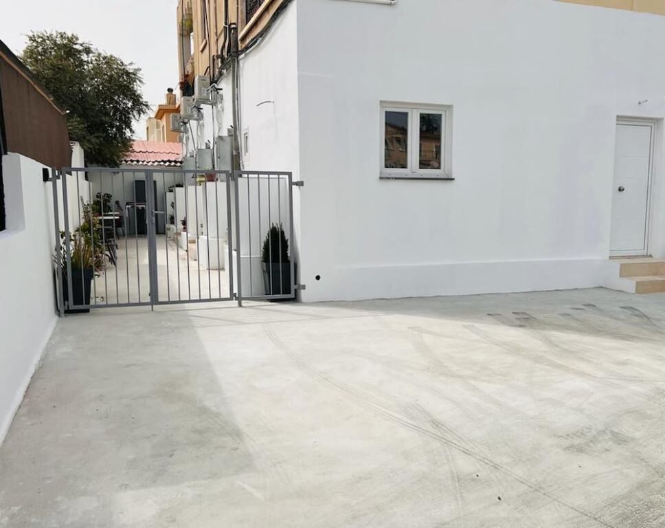 Ларнака: Impeccable Newly Renovated Studio in Larnaca