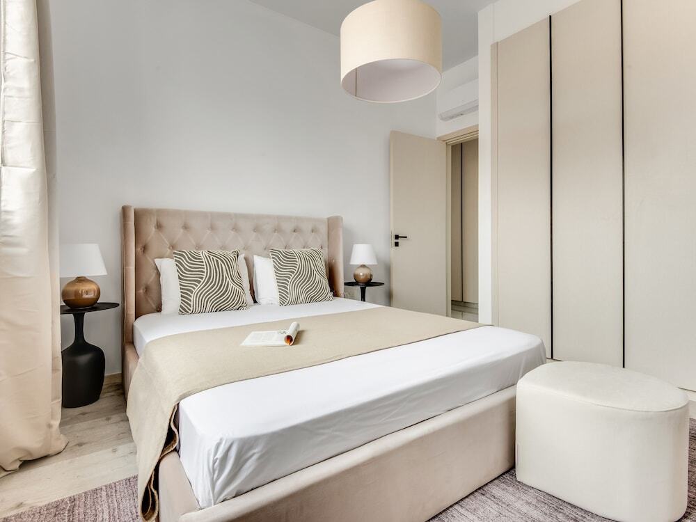 Лимассол: Sanders Premier - Cozy 2 bdr apt With Balcony