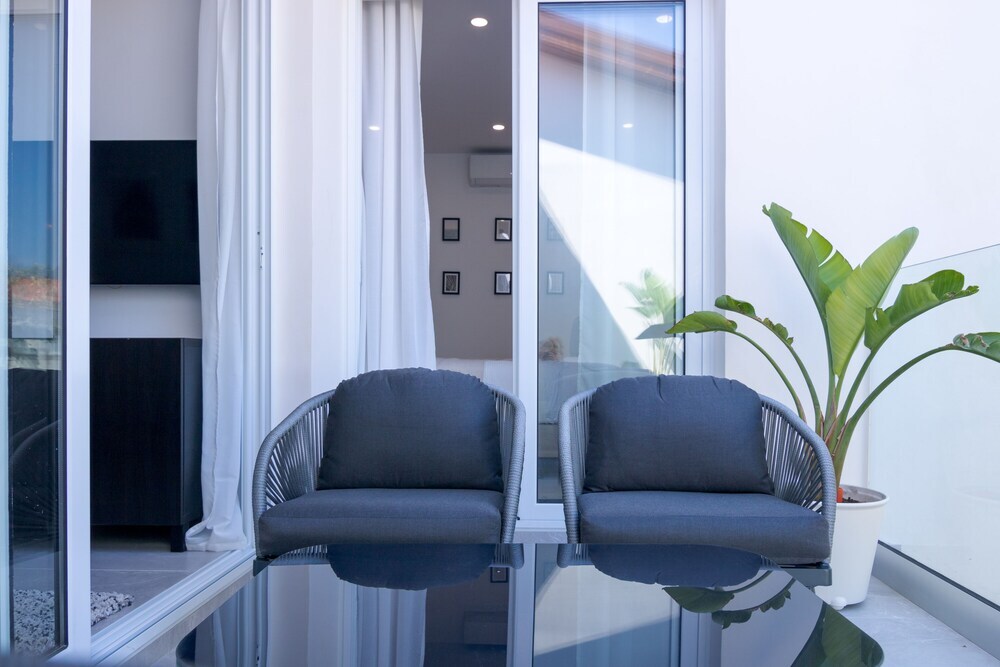 Phaedrus Living: Limnaria Luxury Flat Vine 121 — фото 5
