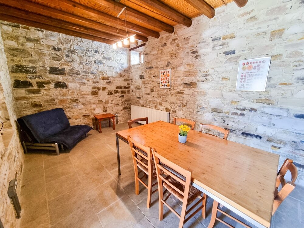 Traditional Village Pool Apartment — фото 4