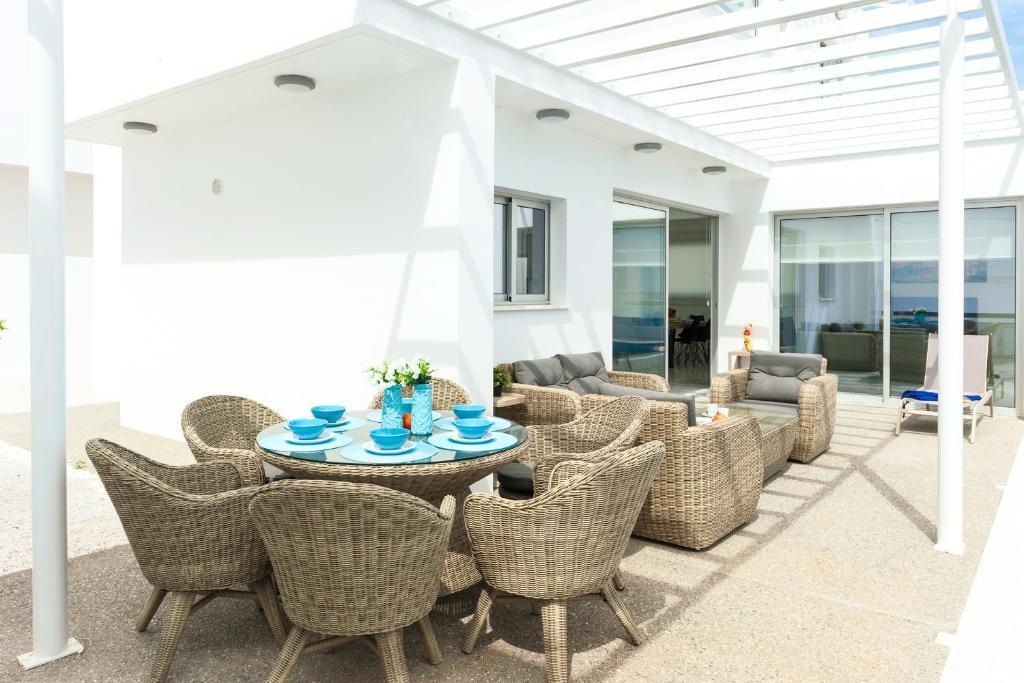 Айя-Напа: Villa Roberta
