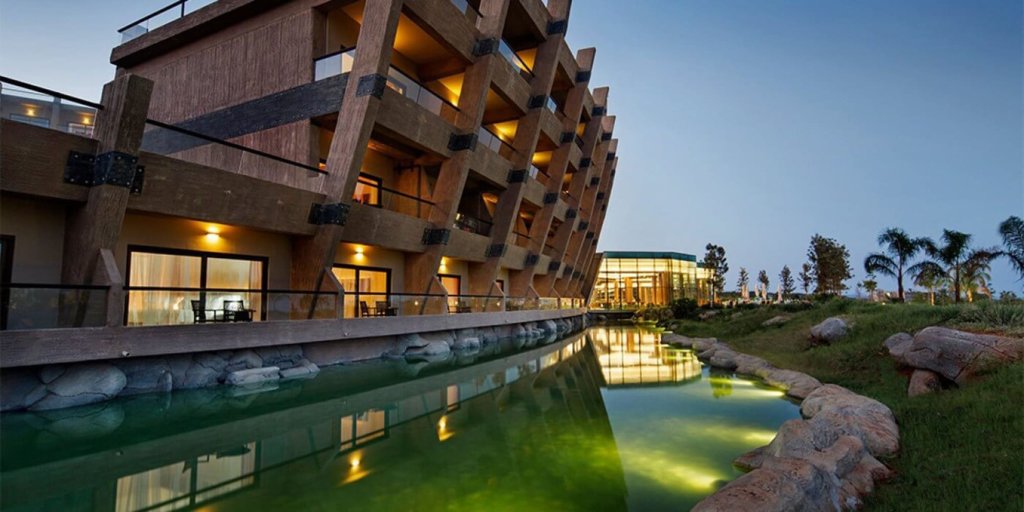 Бафра: Noah's Ark Deluxe Hotel & Spa