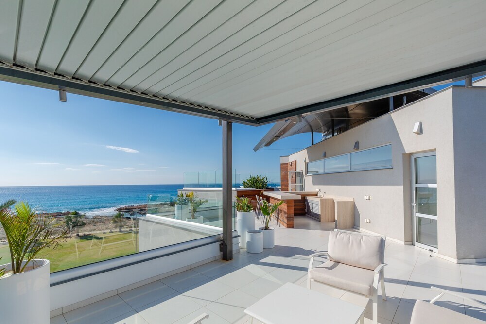 Айя-Напа: Vivo Mare Beachfront - Seaview Villas