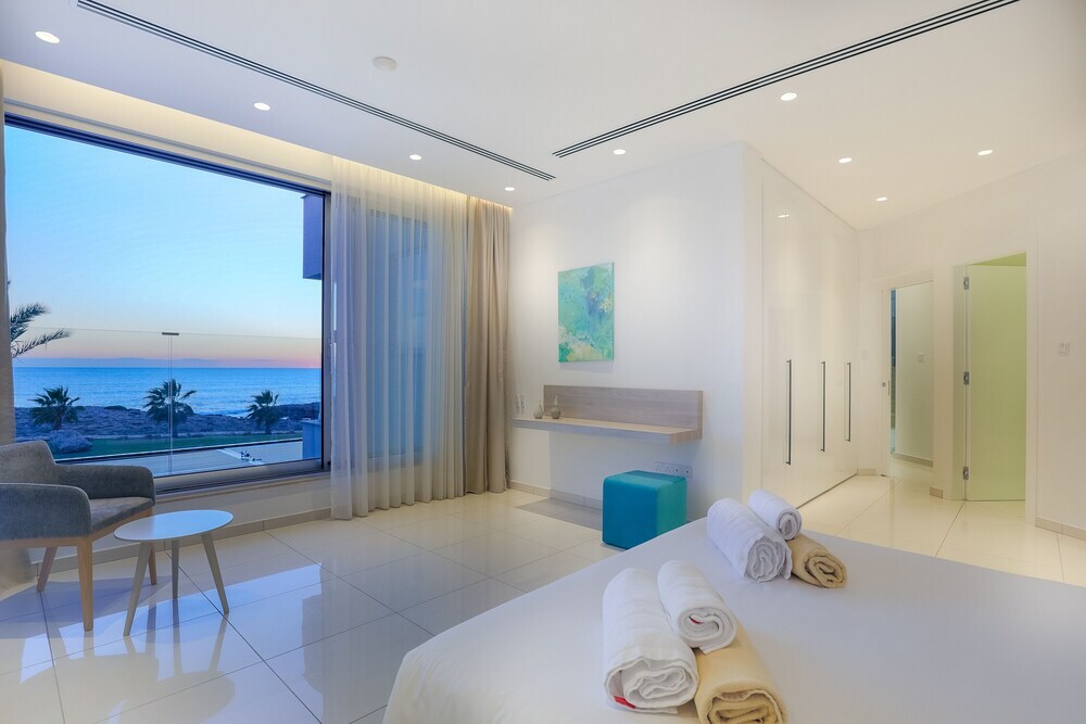 Айя-Напа: Vivo Mare Beachfront - Seaview Villas