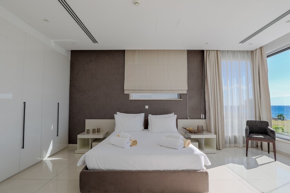 Айя-Напа: Vivo Mare Beachfront - Seaview Villas