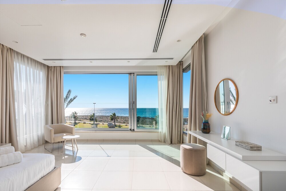 Айя-Напа: Vivo Mare Beachfront - Seaview Villas
