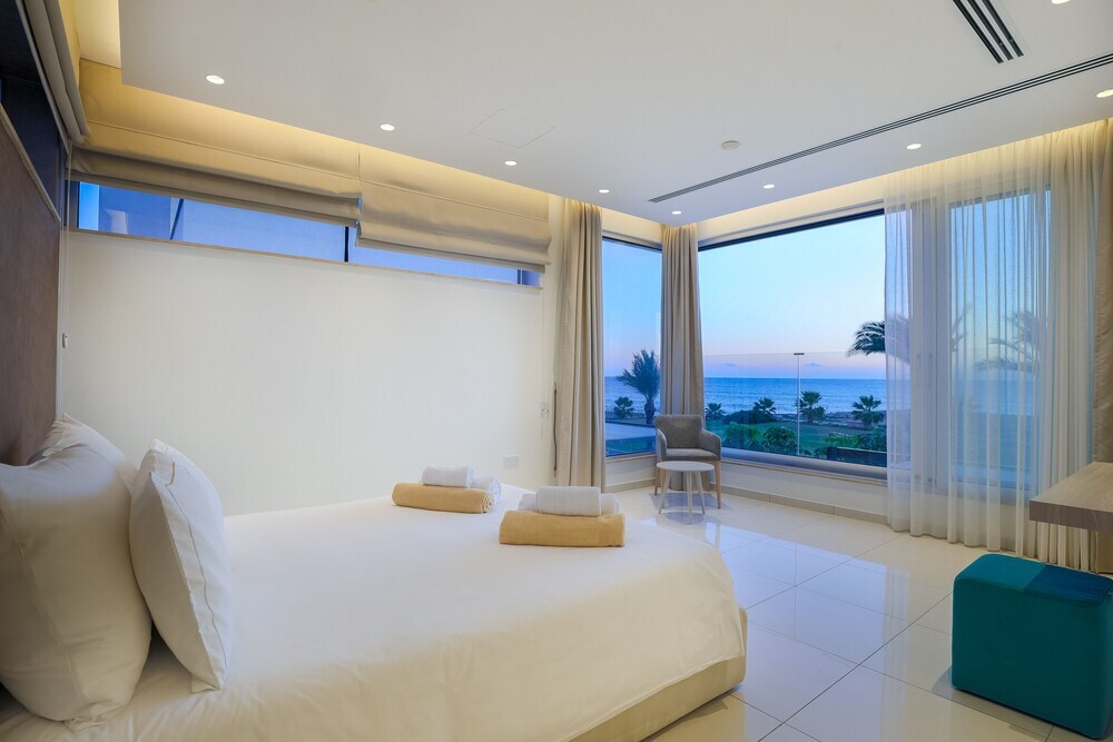 Айя-Напа: Vivo Mare Beachfront - Seaview Villas