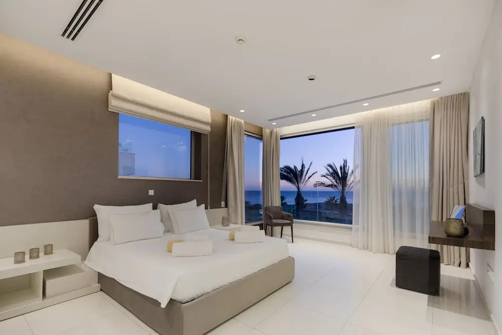 Айя-Напа: Vivo Mare Beachfront - Seaview Villas