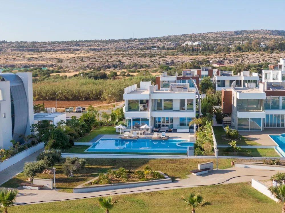 Айя-Напа: Vivo Mare Beachfront - Seaview Villas