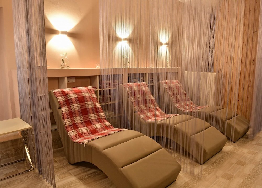 Алсанджак: Room With Pool 5 min to Beach in Kyrenia