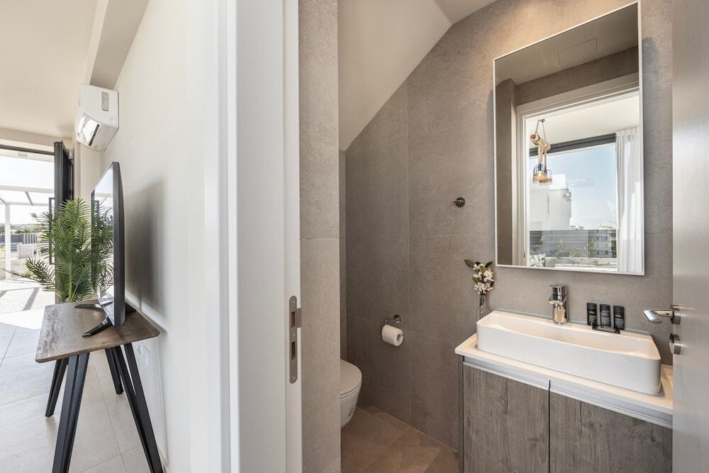 Паралимни: Protaras Hestia Seaside Villa B6