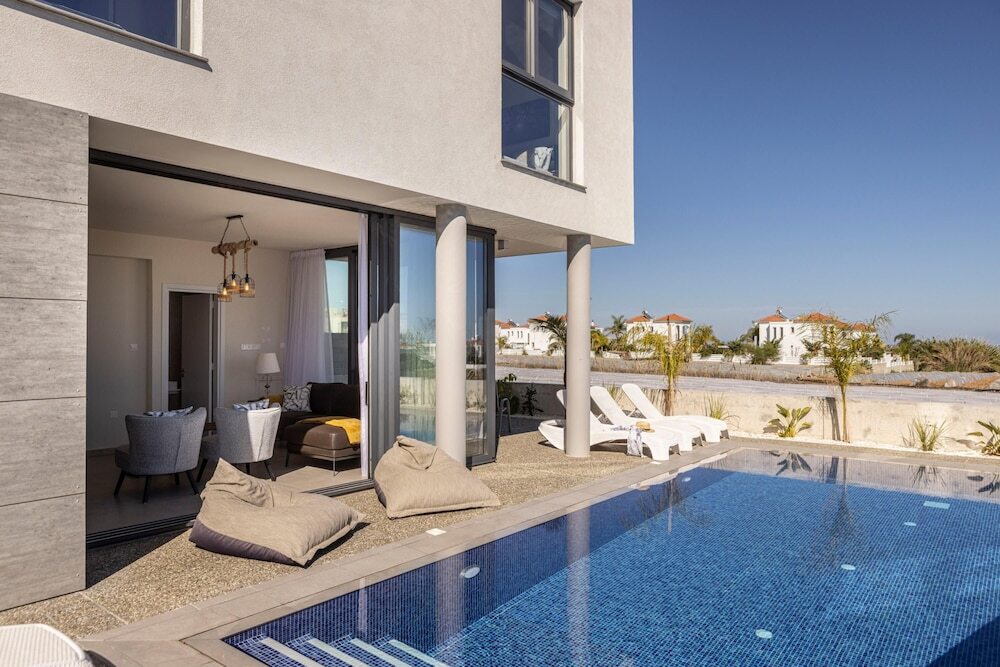 Паралимни: Protaras Hestia Seaside Villa B6