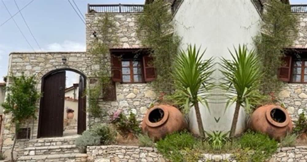 Какопетрия: Juliet Suite Studio in Dhoros