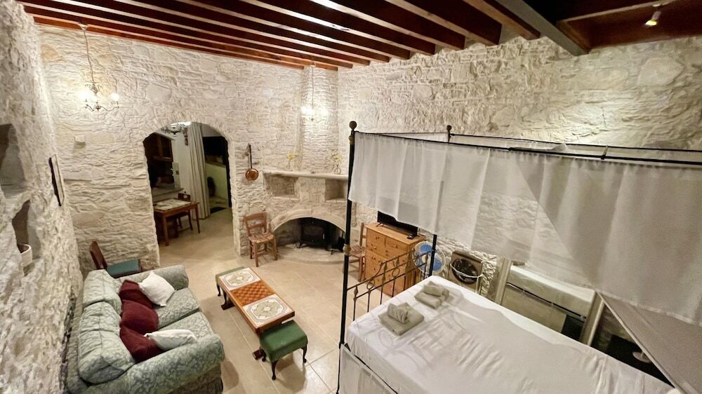 Какопетрия: Juliet Suite Studio in Dhoros