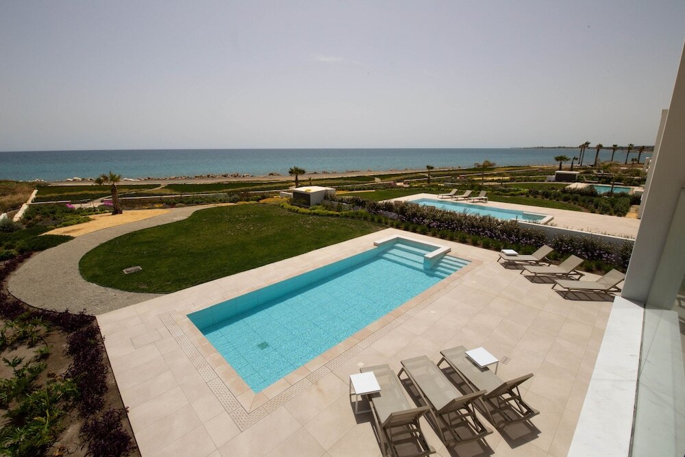 Кити: Phaedrus Living: Serenity Waves Villas No.5