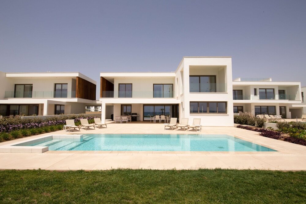 Кити: Phaedrus Living: Serenity Waves Villas No.5
