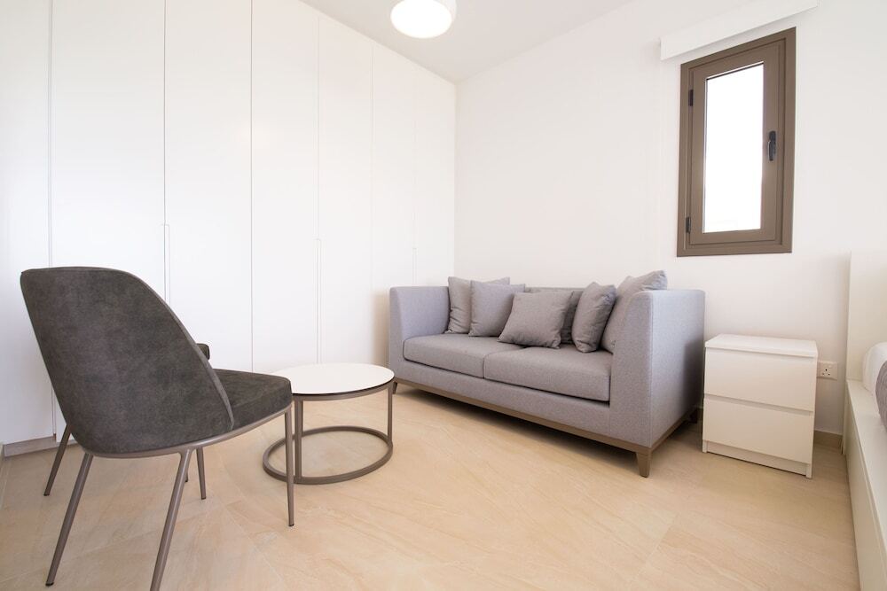 Кити: Phaedrus Living: Serenity Waves Villas No.2
