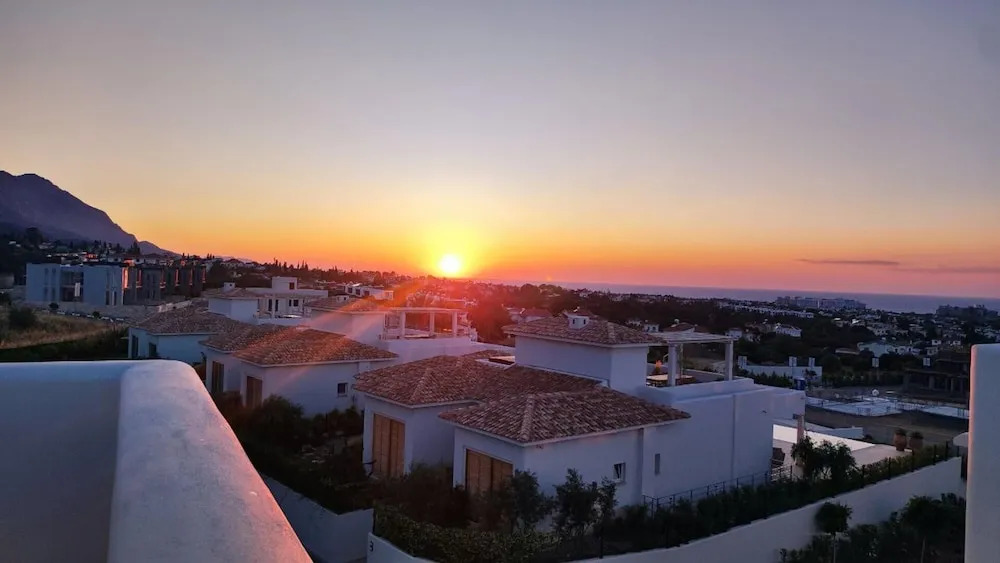 Алсанджак: New Lovely3-bed Villa With Incredible Views
