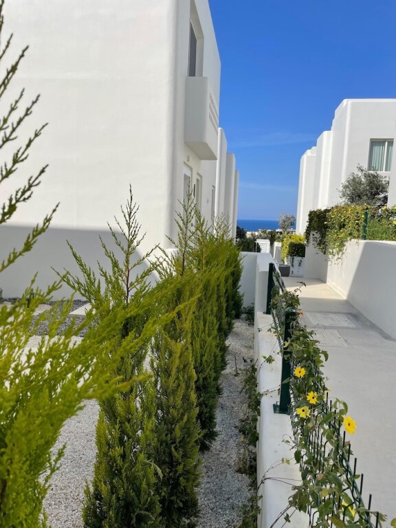 Алсанджак: New Lovely3-bed Villa With Incredible Views