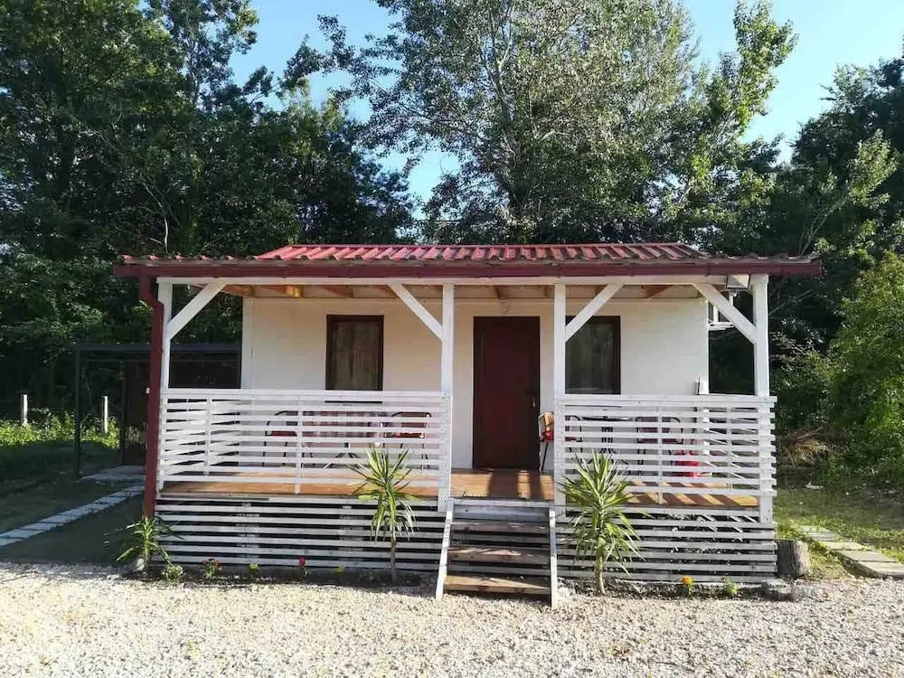 Ульцинь: Hotel Biser Ulcinj
