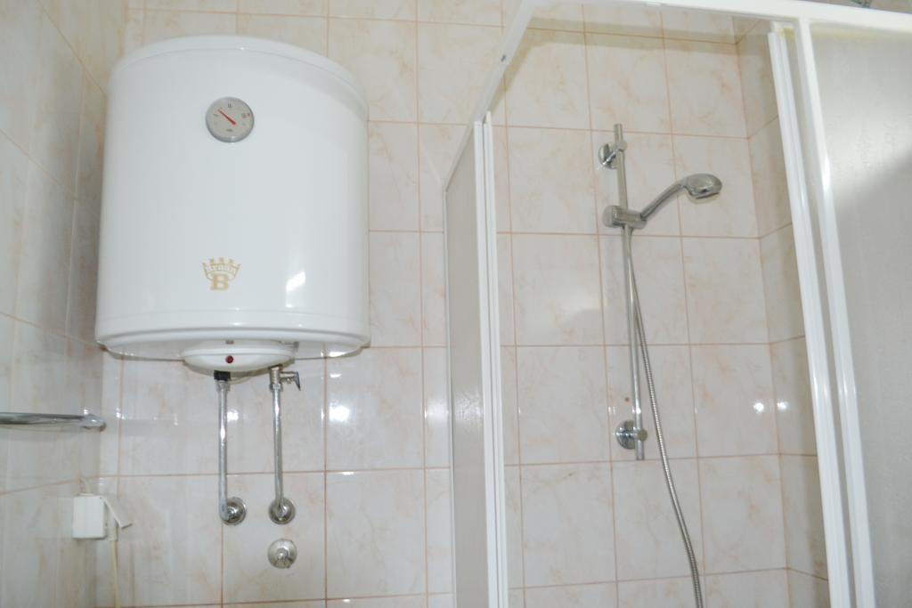 Петровац: Apartments Petrovac