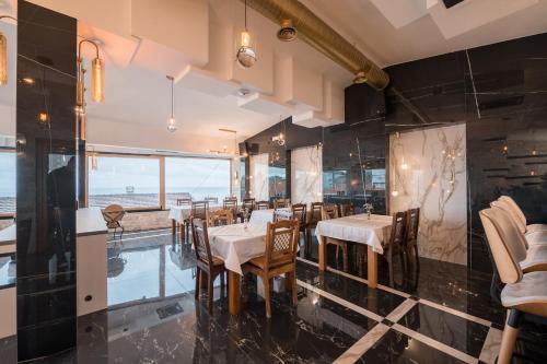 Ульцинь: Apartments Barjaktar