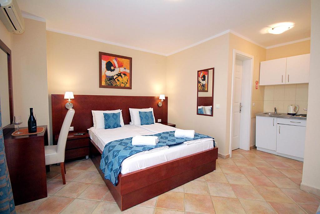 Сутоморе: Apartments Villa Mare Mar