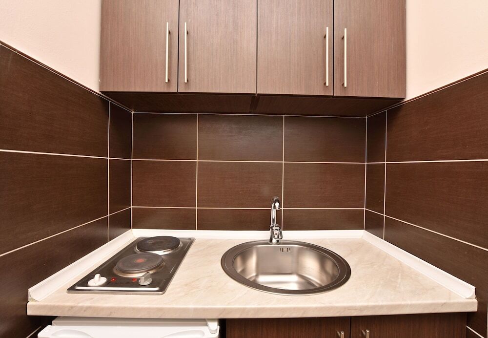 Бар: Apartment Tomba