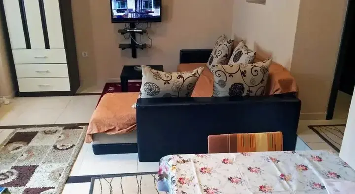 Будва: Studio Prvomajska