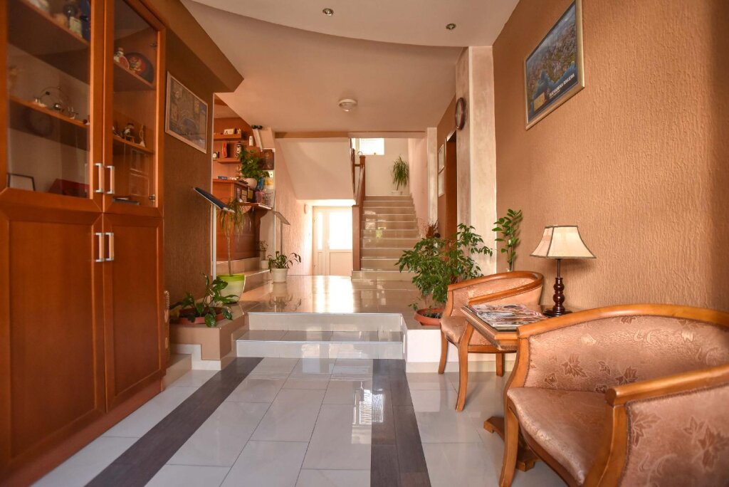Будва: Apartments Mena